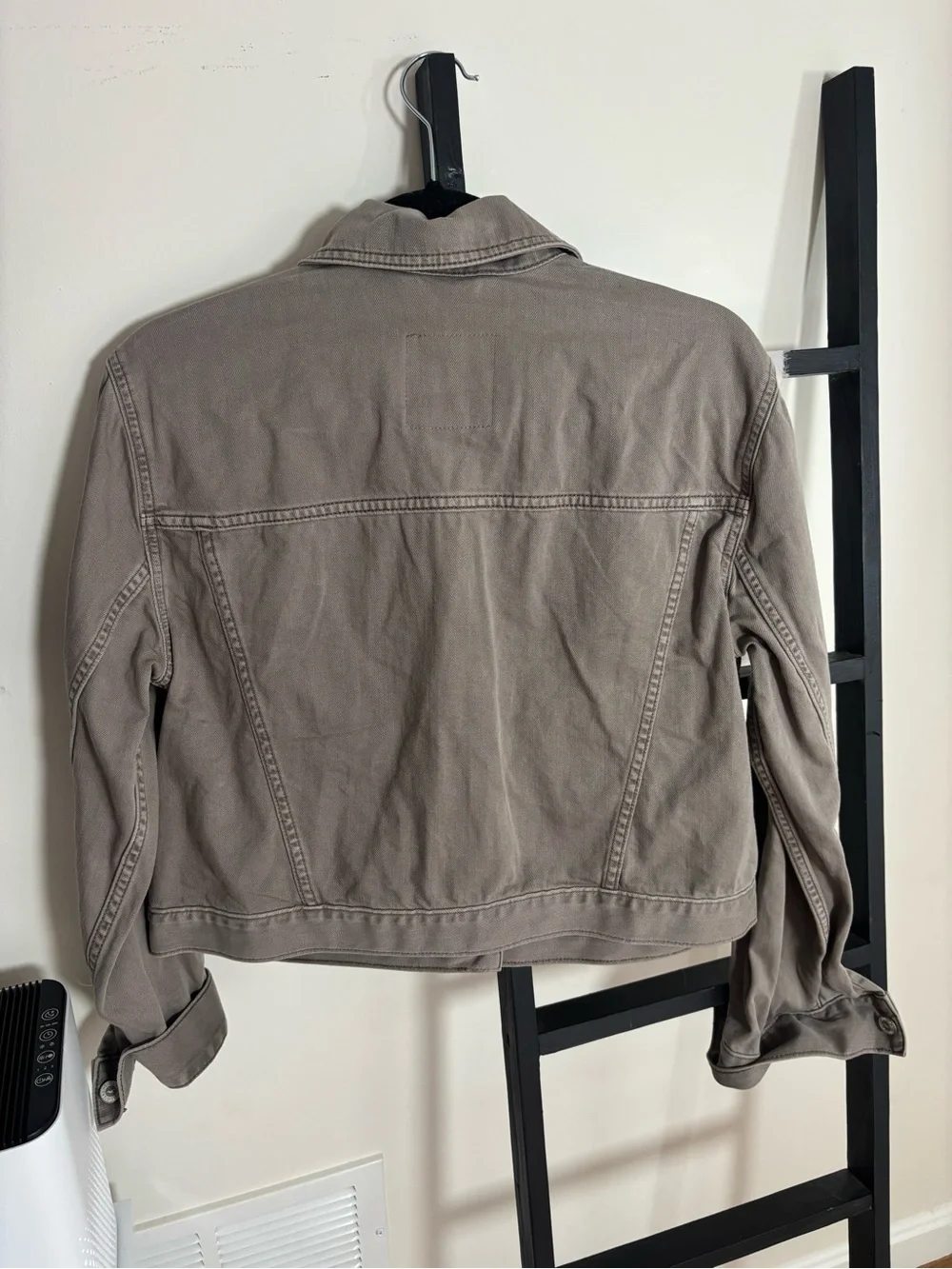 Hollister Taupe Denim Jacket - Picture 4 of 4